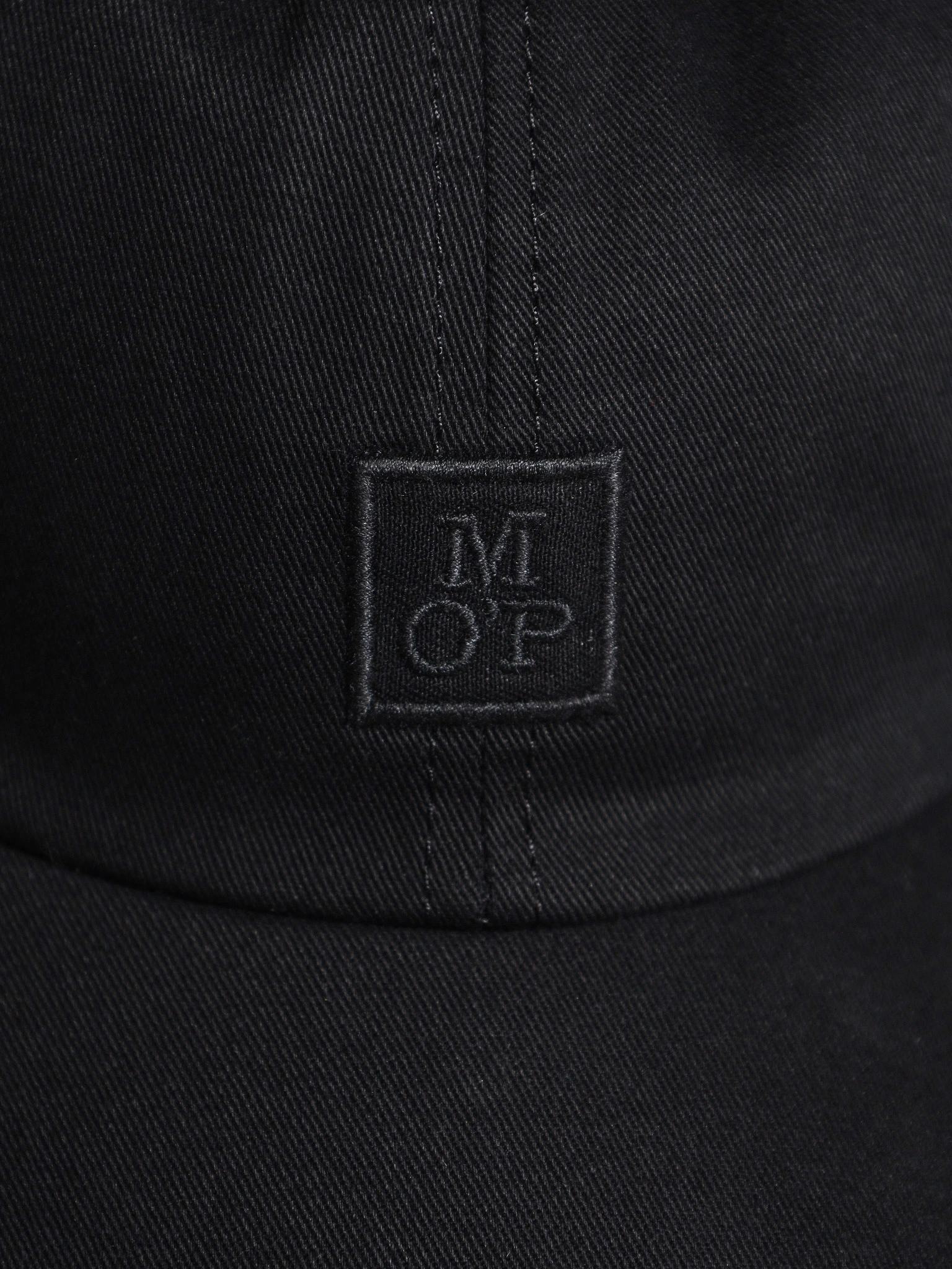 Бейсболка черного цвета из хлопка